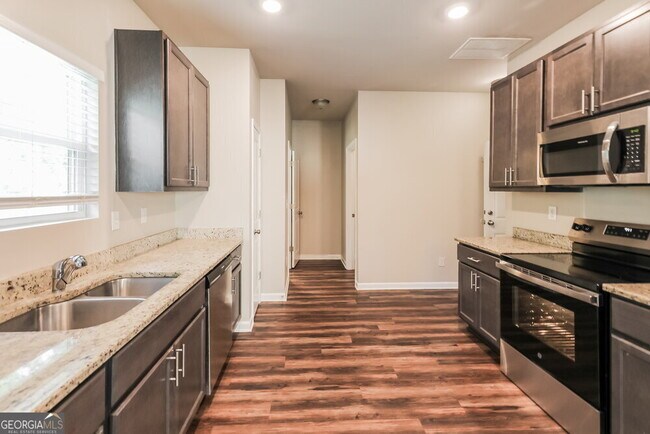 Building Photo - 11147 Shadow Creek Terrace