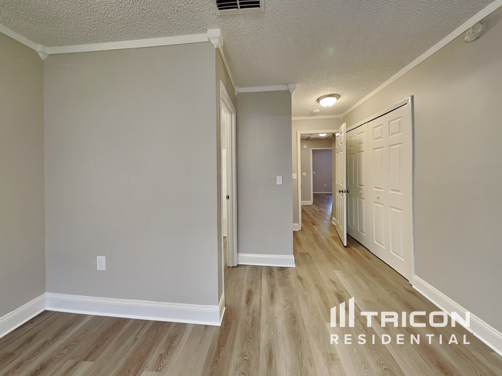 Building Photo - 1455 Marigold Dr