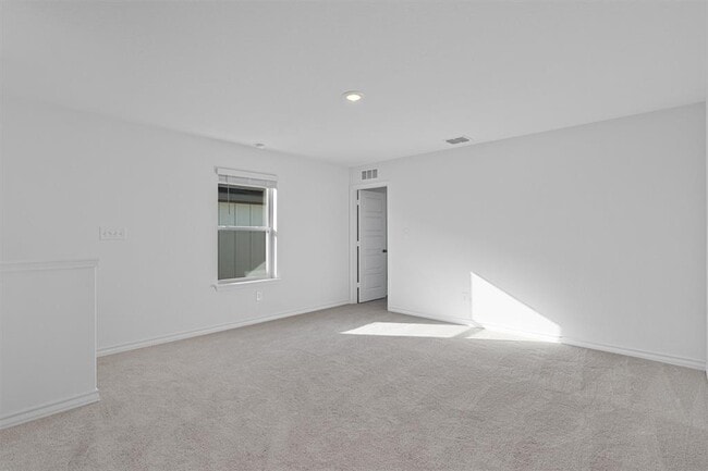 Building Photo - 812 Heartseed Ave