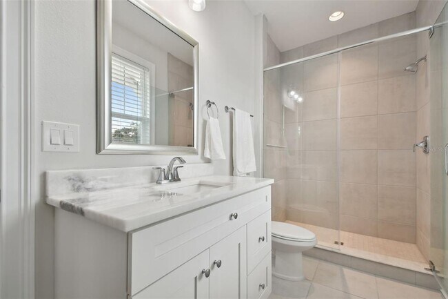 Building Photo - 5700 Interbay Blvd