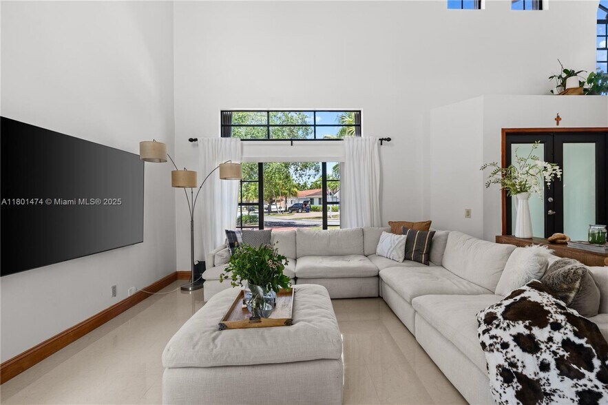 Building Photo - 4671 SW 155th Pl
