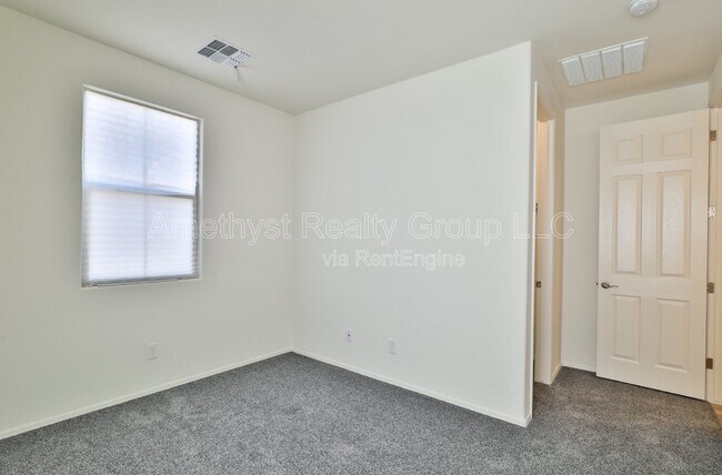 Building Photo - 17343 W Oberlin Way