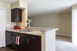Alexander Court Reynoldsburg OH Apartment Finder Alexander Court Reynoldsburg OH Apartment Finder