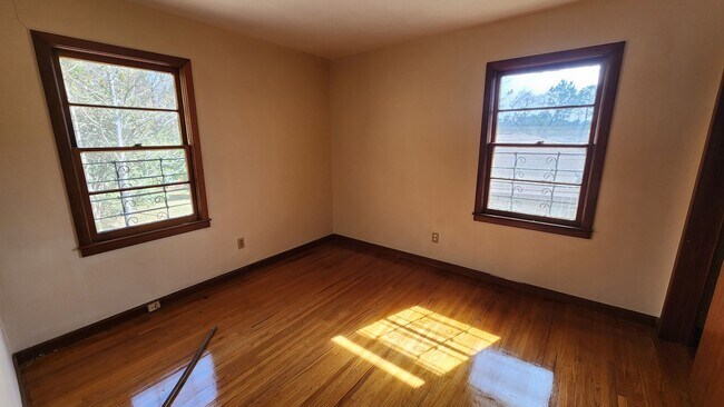 Building Photo - Near Ft Benning