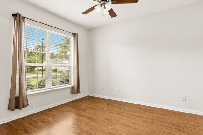 Building Photo - 95126 Gladiolus Pl