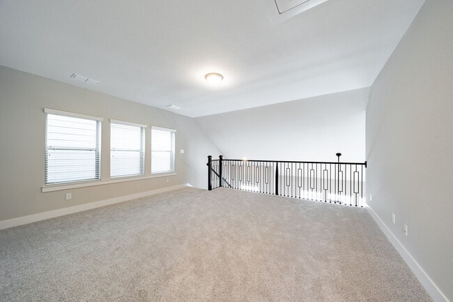 Building Photo - 10916 Brambling Wood Dr