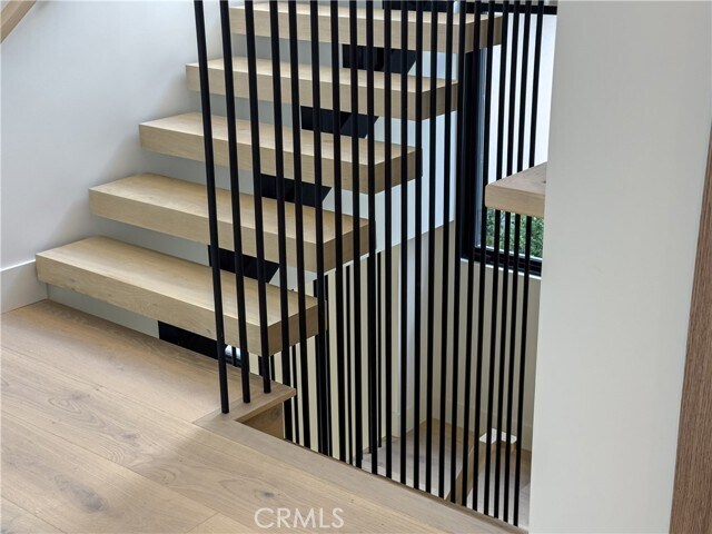 Building Photo - 404 16th St