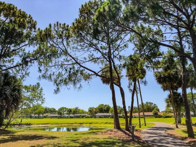 Building Photo - 4459 Oakley Greene