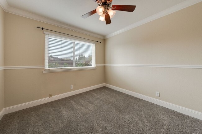 Building Photo - 3-Bed, 2.5-Bath Antelope Home with Vaulted Ceilings & Spacious Yard