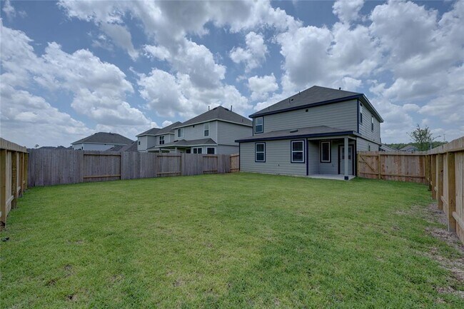 Building Photo - 13856 Goldeye Dr