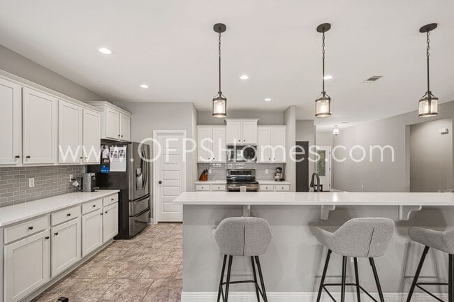 Building Photo - 4bed Fort Walton Beach Home