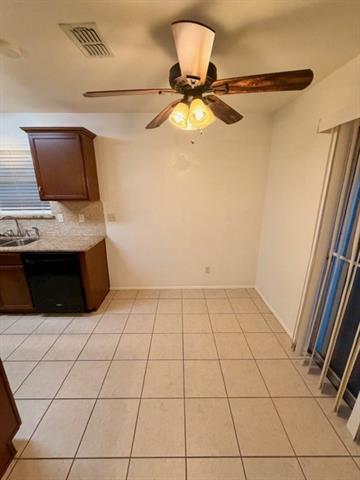 Building Photo - 710 Silverstone Dr