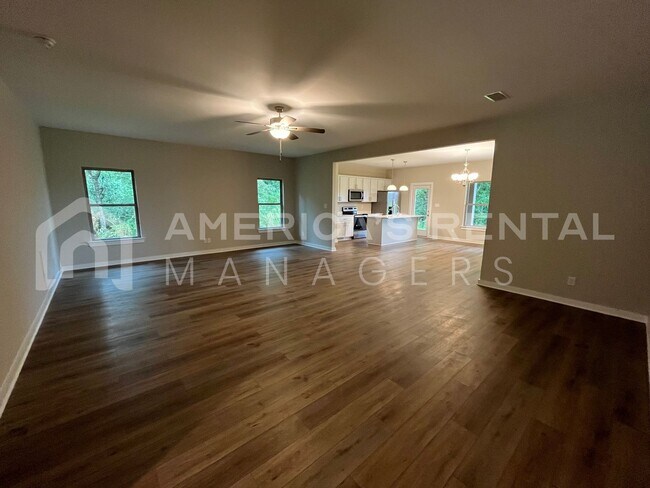 Building Photo - Home for Rent in Foley, AL!!! Available to View Now!!!