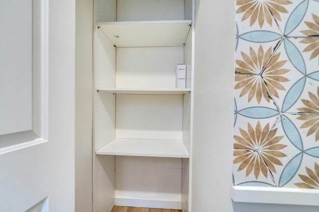 Building Photo - 316 Palisade Ave