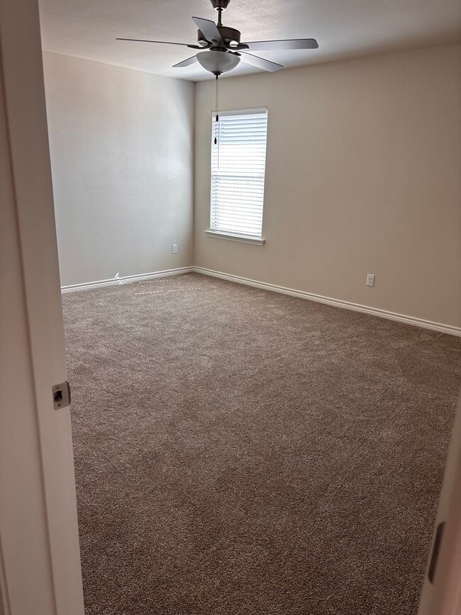 Building Photo - Spacious 4-Bedroom New Build by Silver Leaf Homes