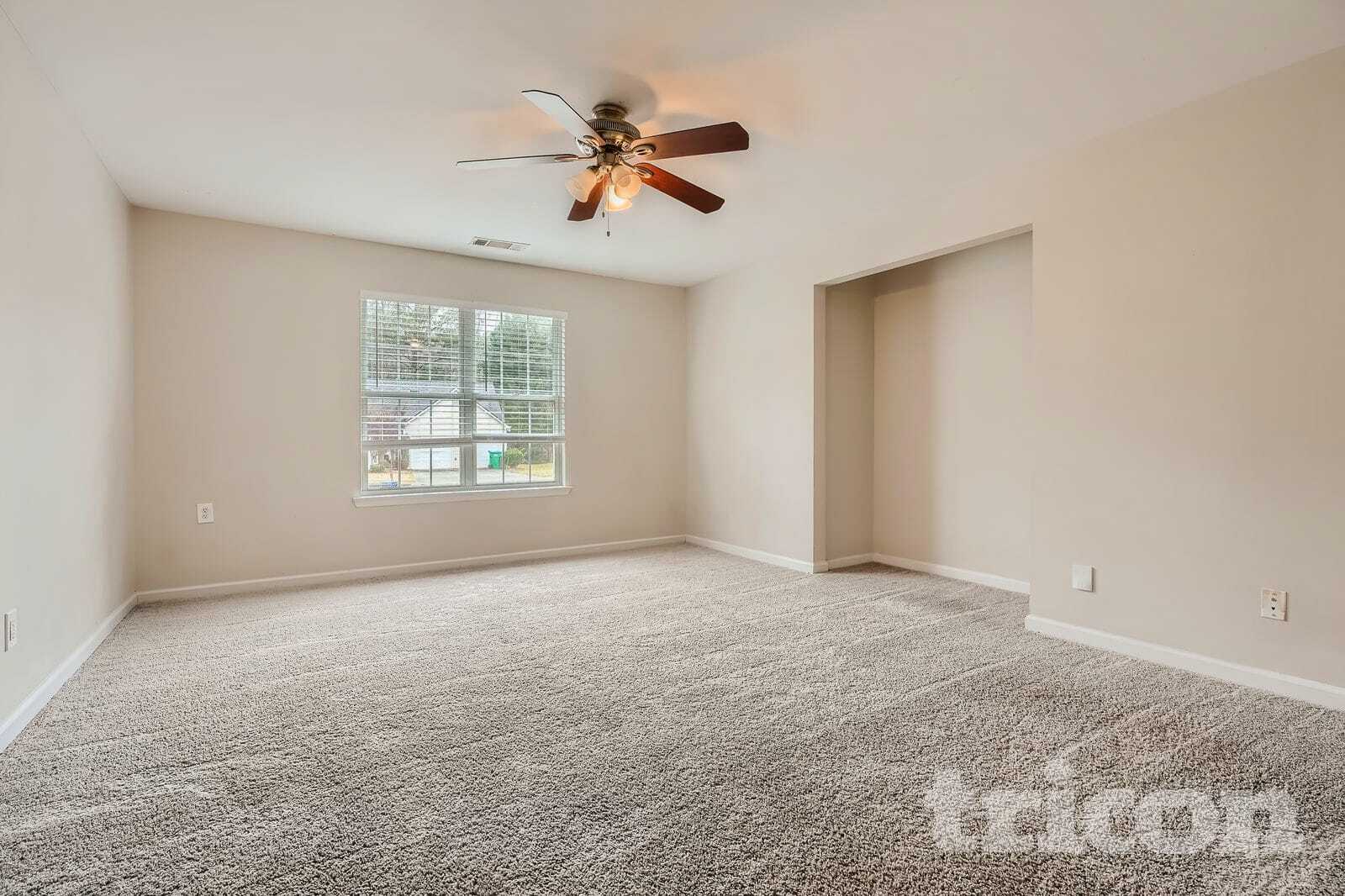 Building Photo - 3160 Brookfield Dr SW