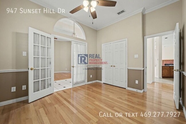 Building Photo - 947 Sunset Hill Dr