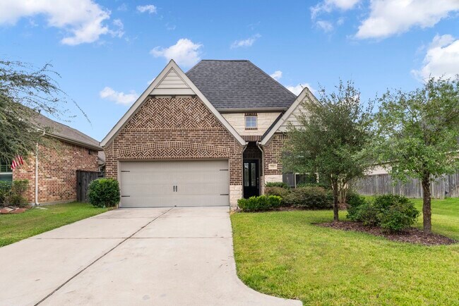 Primary Photo - 156 Buckeye Dr