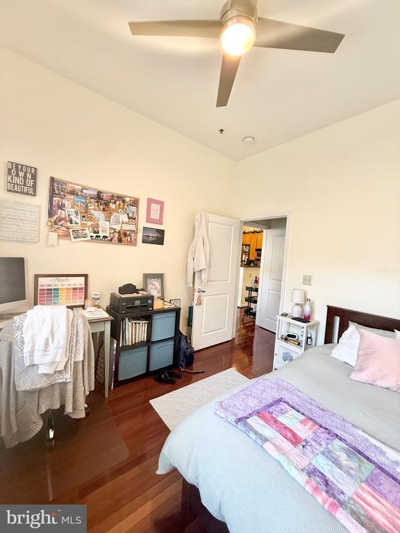 Building Photo - 309 Holland Ln