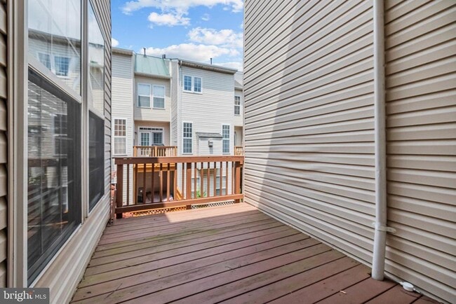 Building Photo - 5011 Waple Ln