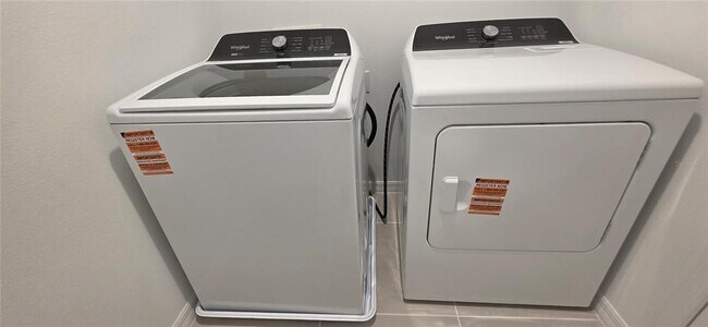 Building Photo - 11461 Nona Sound St