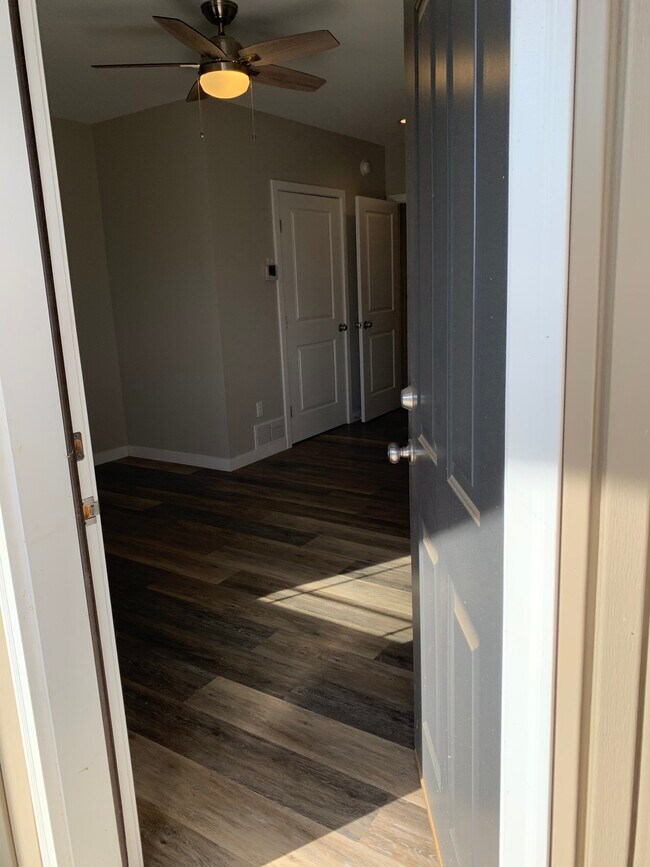 Building Photo - Staunton Townhomes 201-214