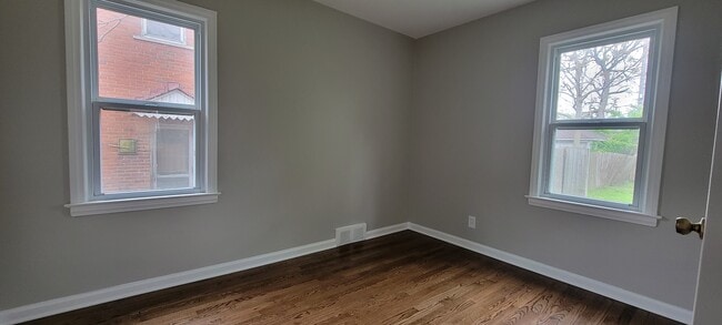 Building Photo - 4404 Marseilles St