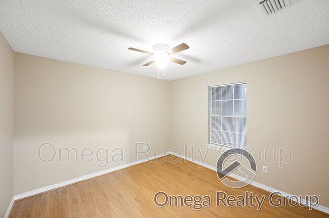 Building Photo - 6936 Magnolia Trace