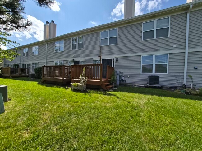 Building Photo - 3064 Serenity Ln