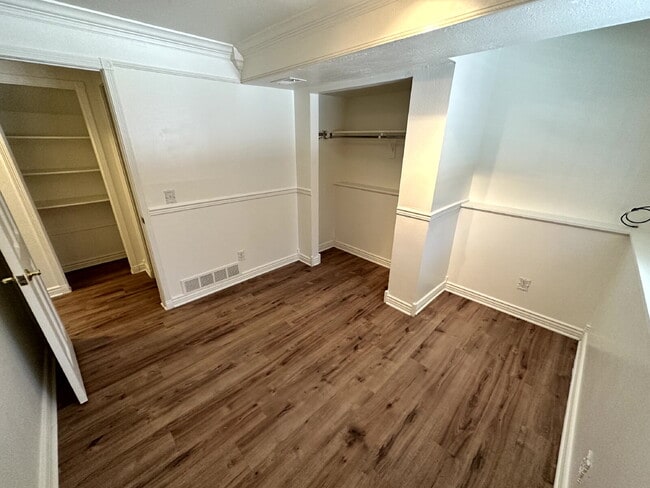 Building Photo - Summer Valley 3 Bed 2 Full Bath Home. 1 Car Garage. Large Deck. Move In Ready.