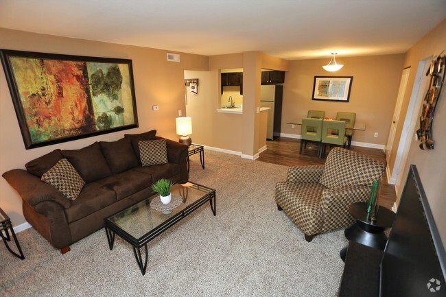 2BR Deluxe - The Monterey Apartments and Townhomes