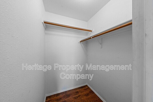 Building Photo - 7522 Yellow Sand Dr
