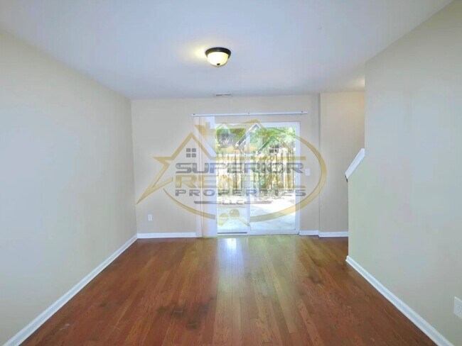 Building Photo - 515 Summit Terrace Ct