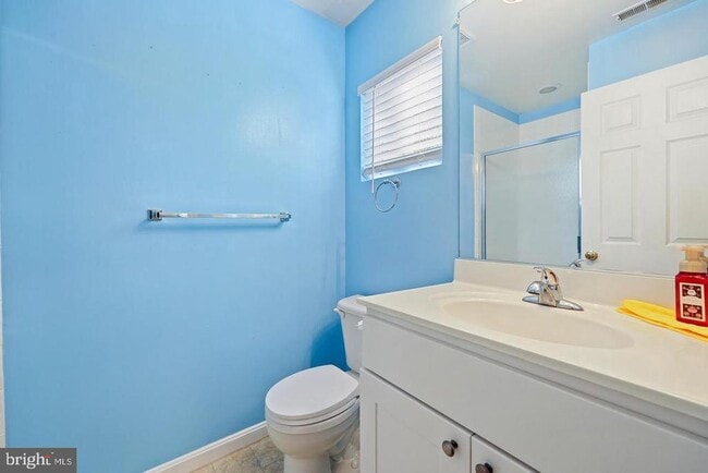 Building Photo - 23110 Blackthorn Square