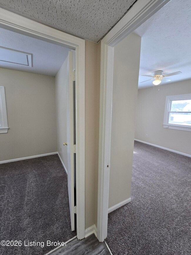 Building Photo - 214 Alpha Ave