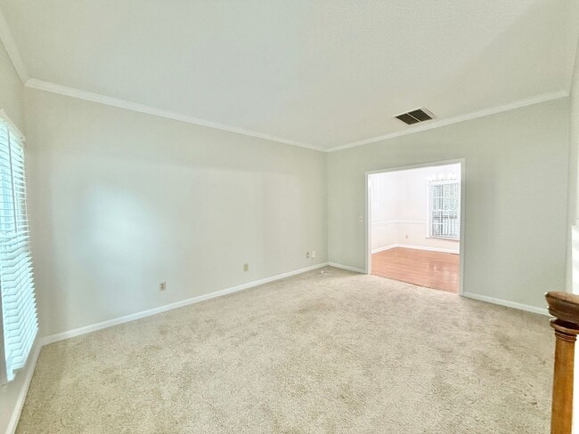 Building Photo - **OFFERING WAIVED APPLICATION FEES & $250 ...
