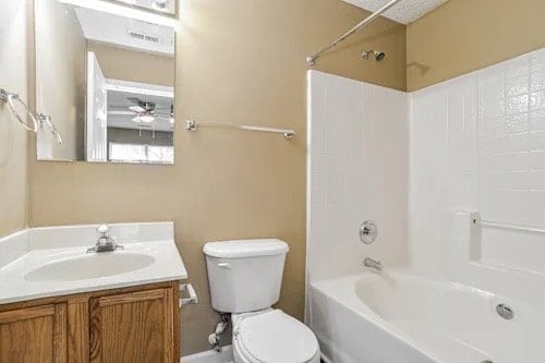 Building Photo - 848 Anchor Way NE
