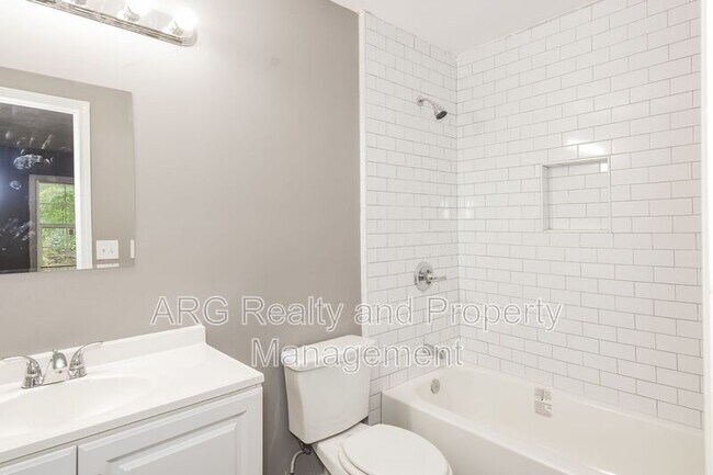 Building Photo - 3512 Bramblevine Cir