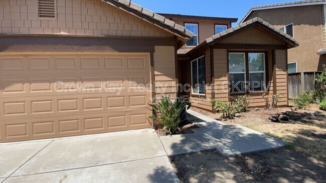 Building Photo - 435 Centre Ct Dr