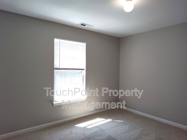 Building Photo - 2726 Red Squirrel Trail