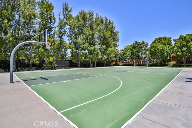 Building Photo - 59 Pathway