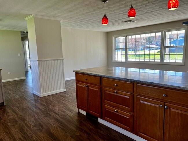 Building Photo - 1 Perkins Rd