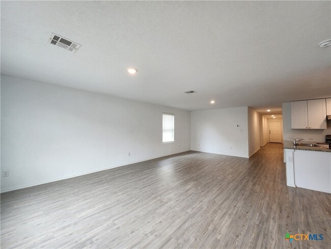 Building Photo - 434 Fairy Duster Dr