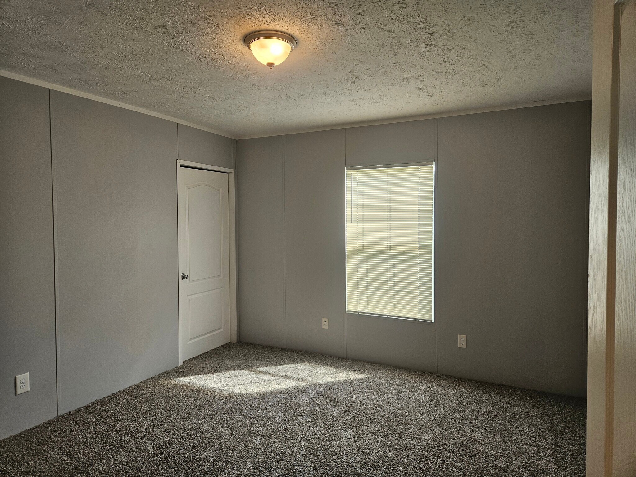 Building Photo - 179 Lynnwood Cir