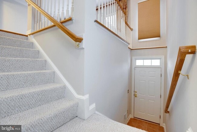 Building Photo - 12691 Heron Ridge Dr
