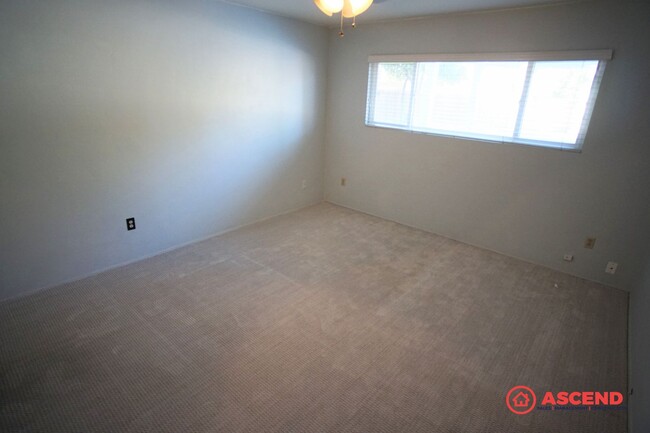 Building Photo - Gorgeous Home in Stockdale Park!