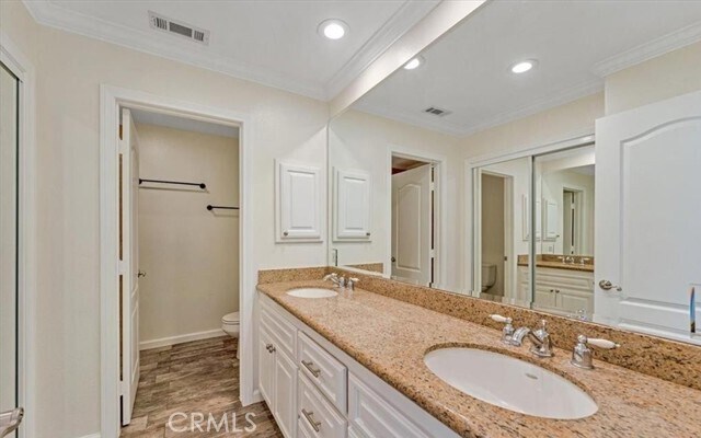 Building Photo - 23889 Cruise Cir Dr