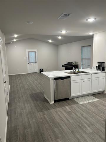 Building Photo - 602 Clear Crk Ct