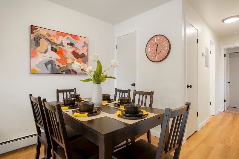 Building Photo - 625 Manhattan Pl