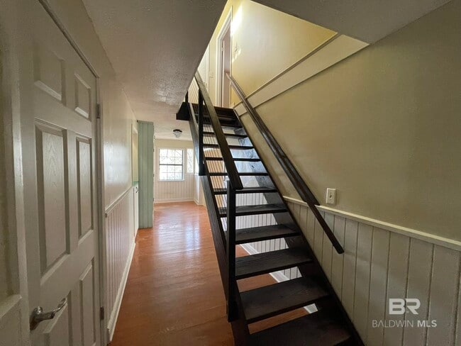 Building Photo - 6621 Purvis Rd